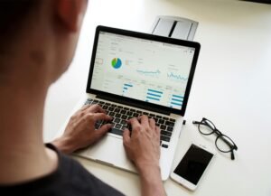 Paid Social Advertising Agency: Scale Your Business With High-Performance Social Ads